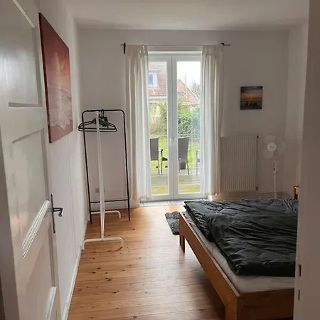 Tolle 2-zimmer-wohnung Mit Terrasse